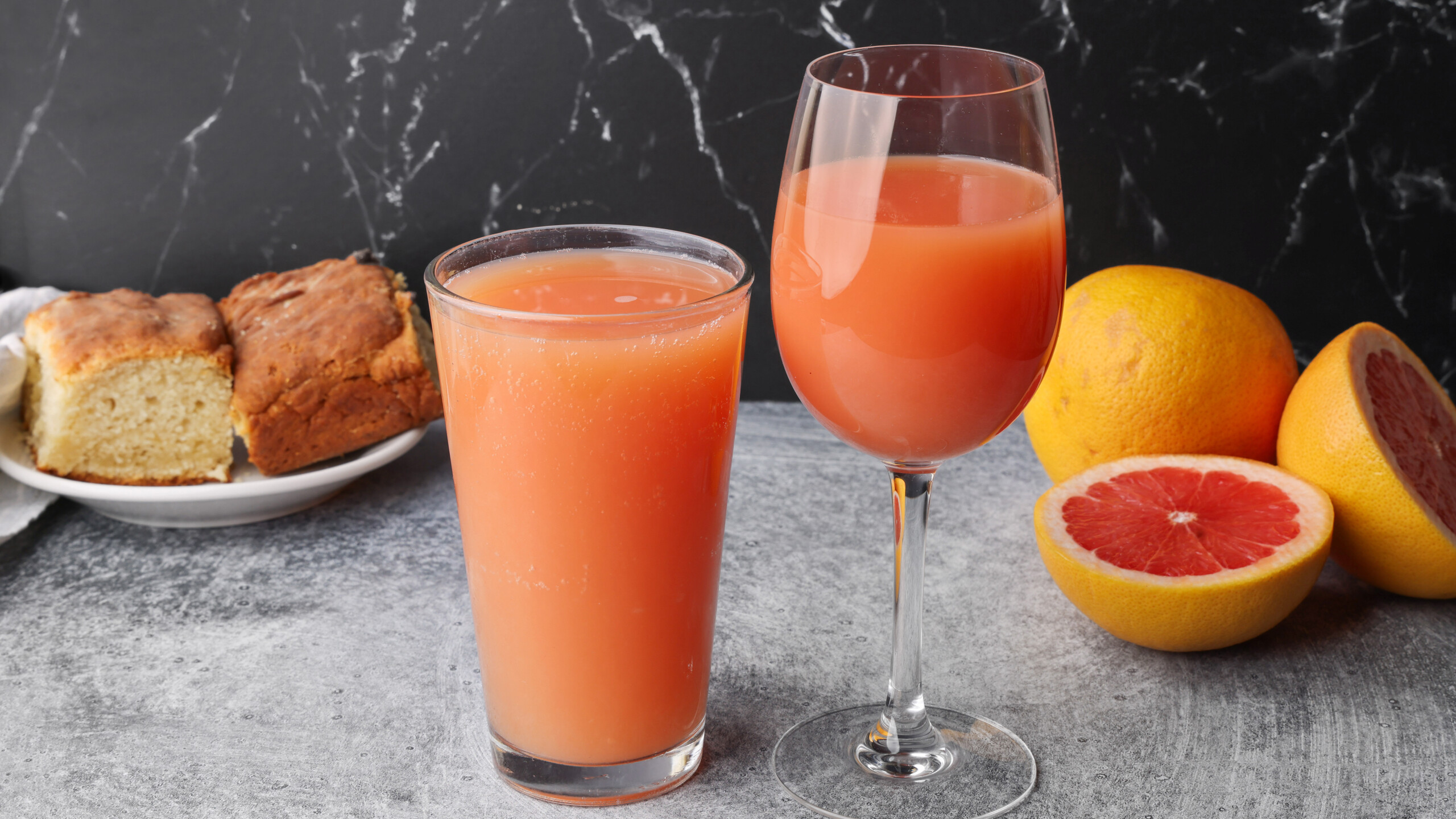 Fresh Squeezed Grapefruit Juice 10 oz.