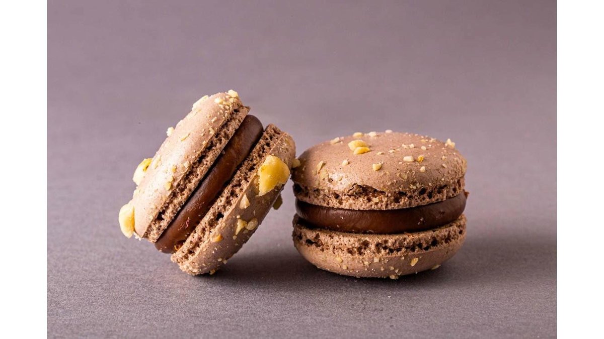 Macarons cu alune