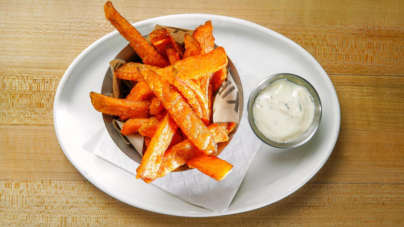 Sweet Potato Fries and Garlic Dip