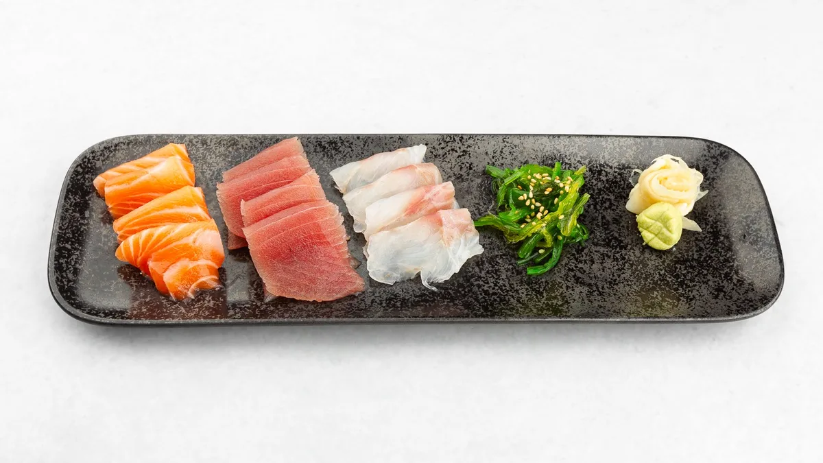 Sashimi mix (12 kosov)