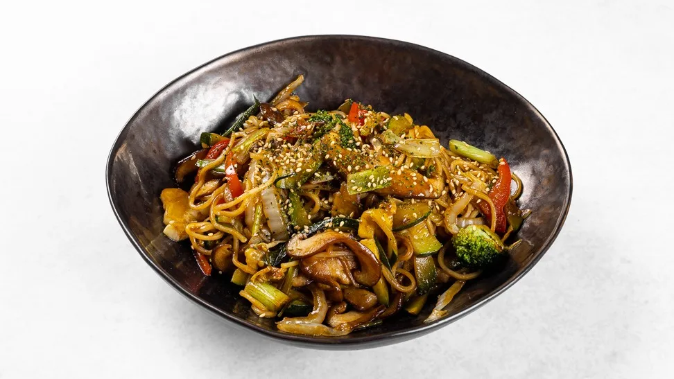 Yakisoba rezanci z zelenjavo