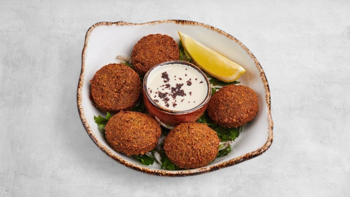 Falafel Tarator Tahini Szósszal