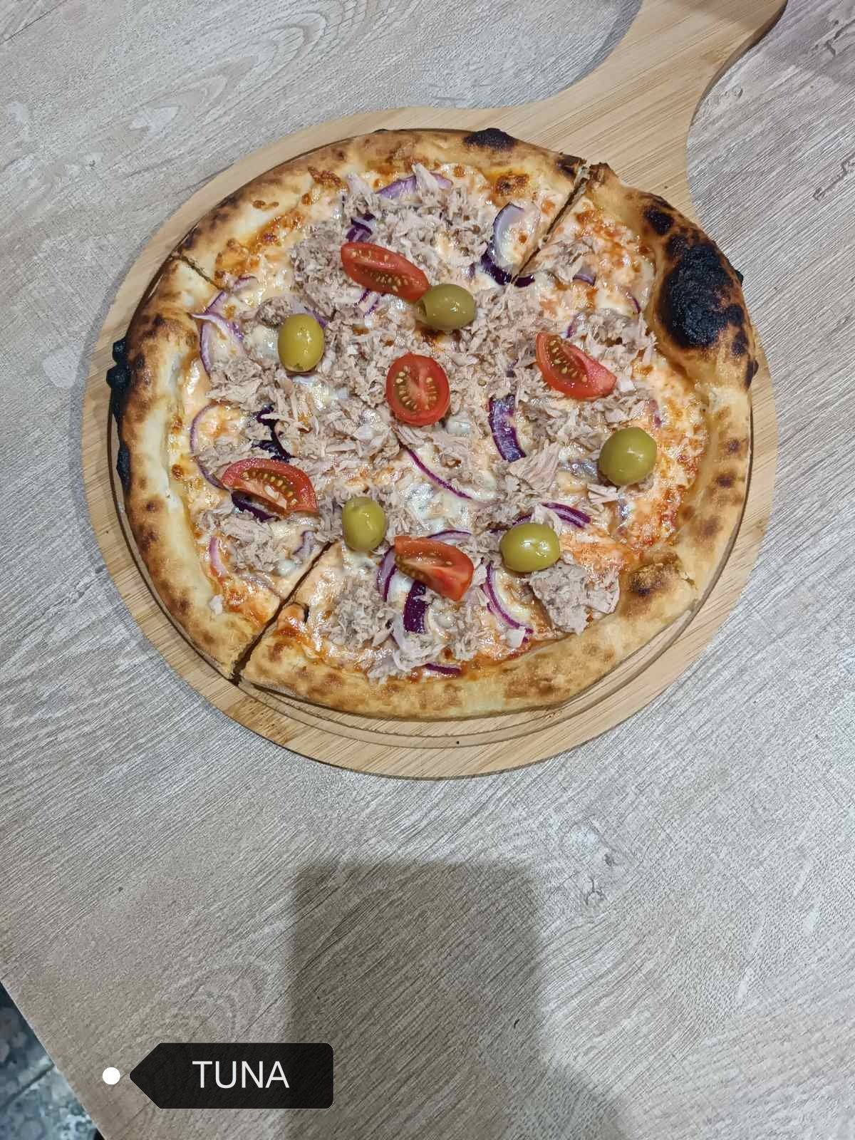 Tuna 32cm