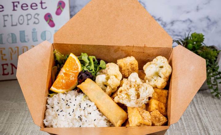 Fried TofuandCauliflower Bento 炸豆腐花菜便當