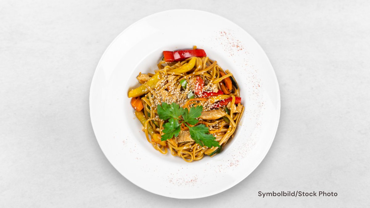 Knuspriges Hähnchen-Nudeln