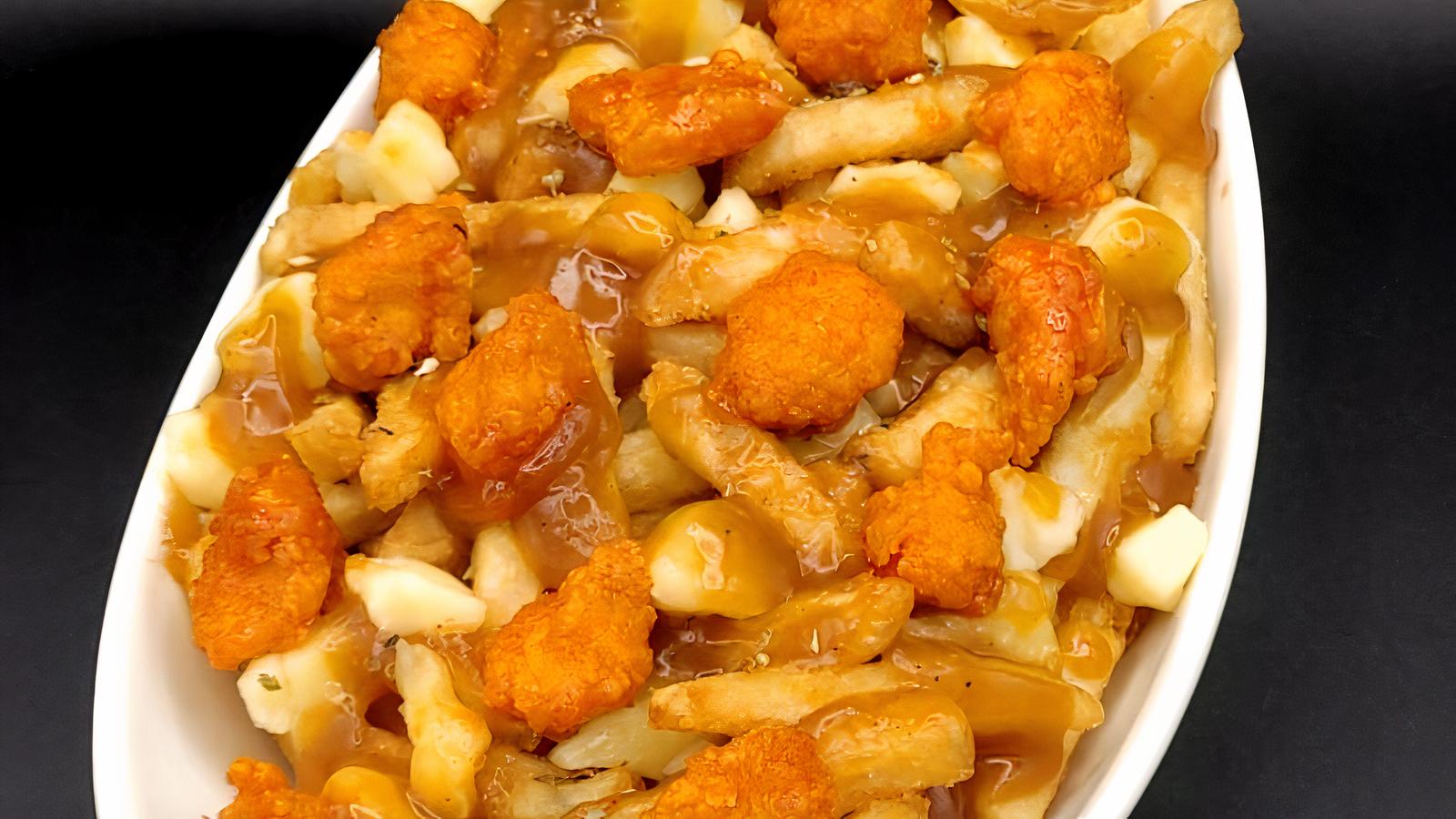 Buffalo Chicken Poutine