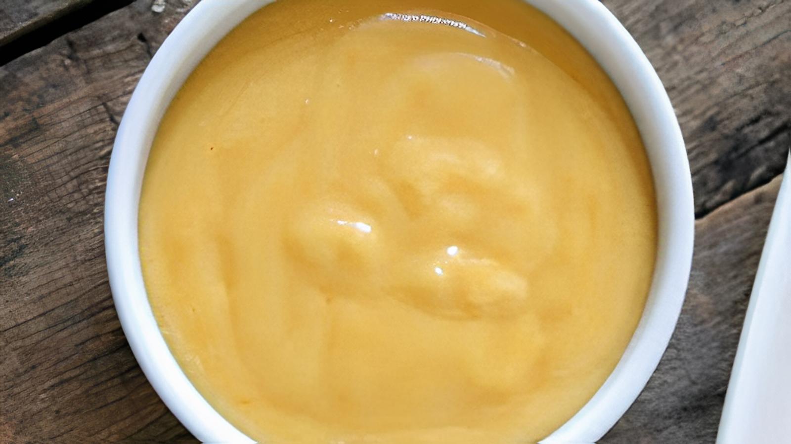 Cheese Sauce | 4 oz cup