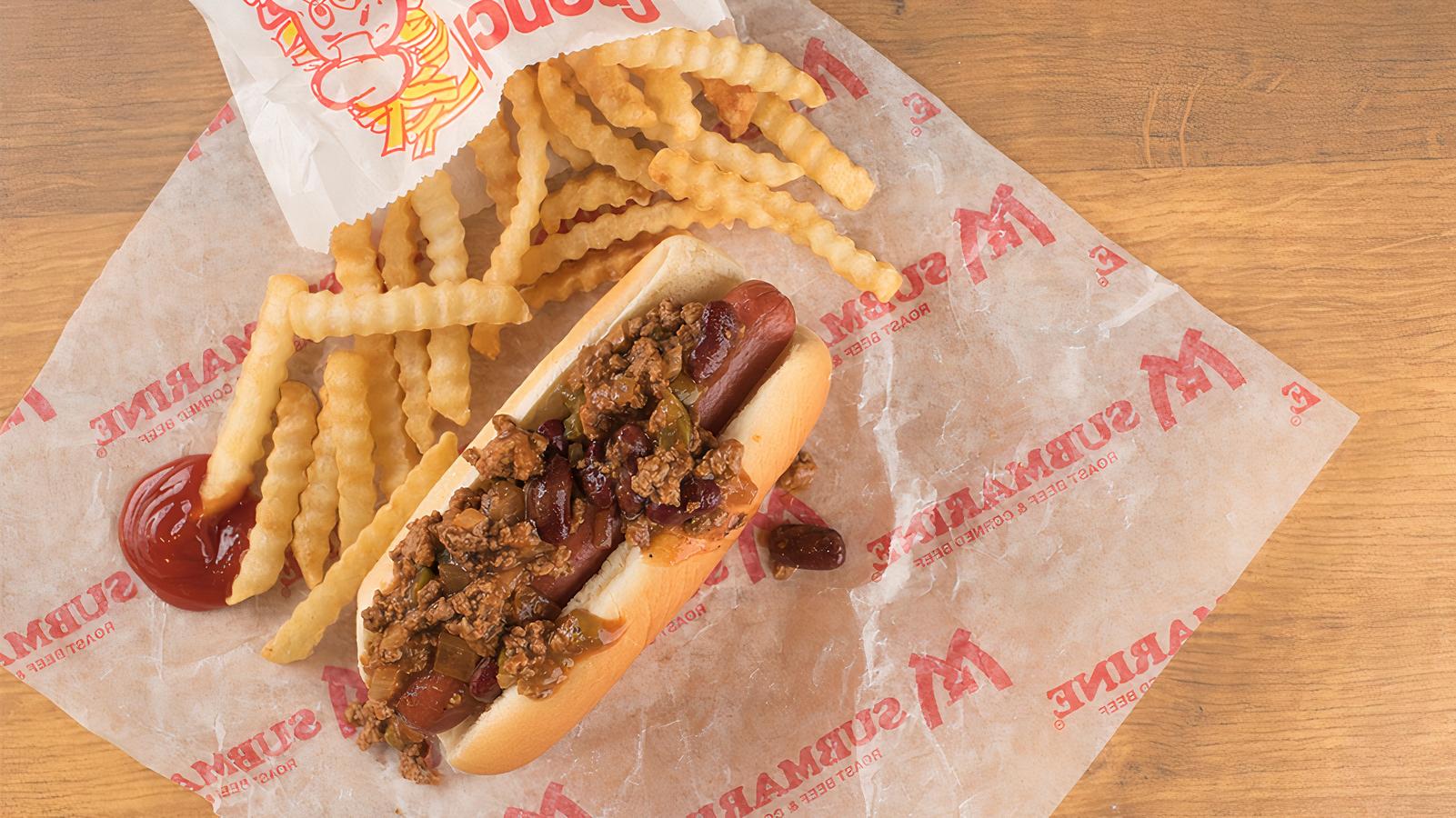 Chili Dog w/Fries