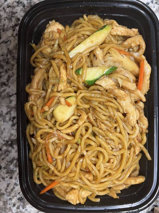Chicken Lo Mein