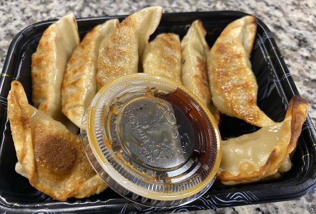 Pan Fried Pork Gyoza (8)