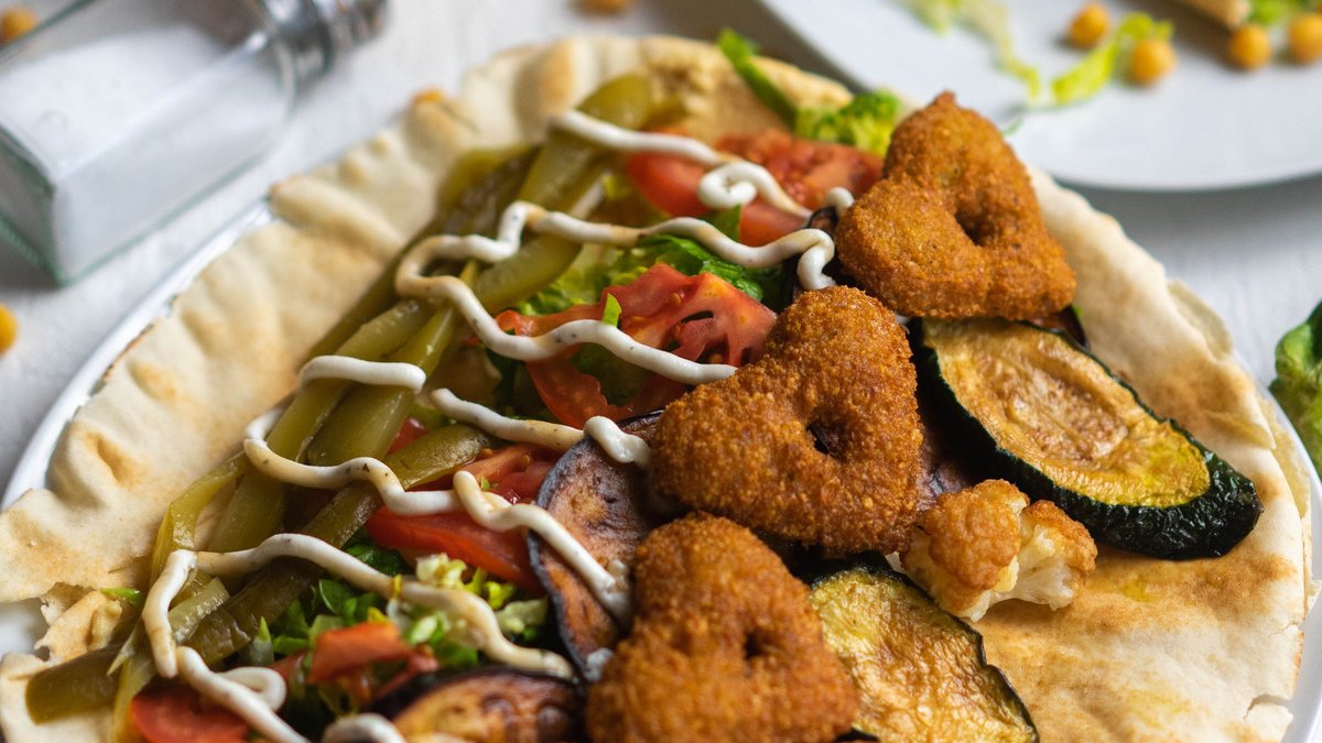 Frittiertes Gemüse Maqali Wrap
