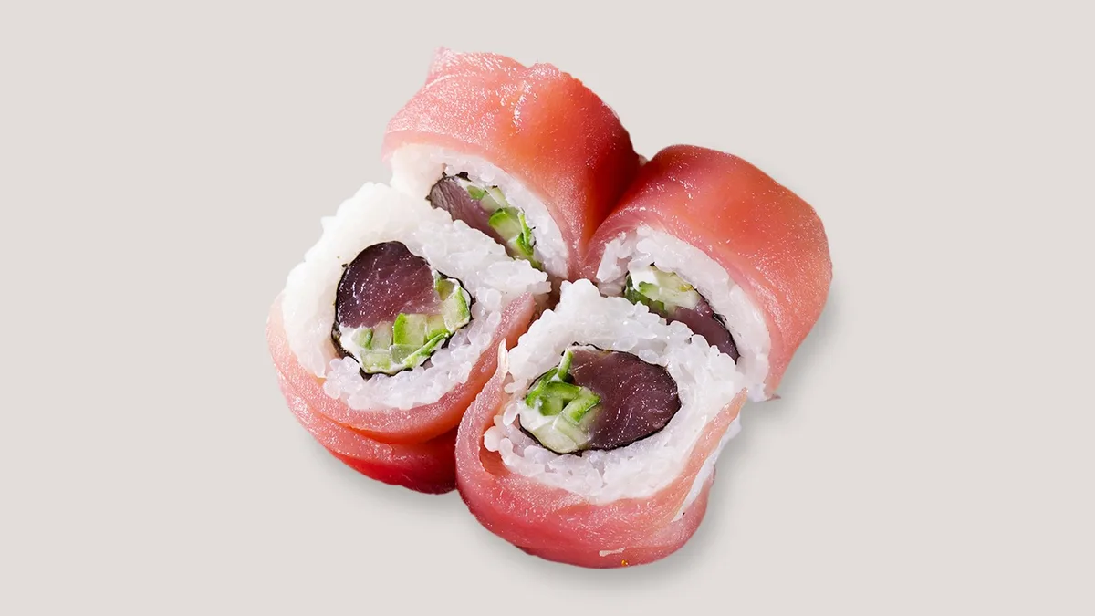 S8. Maguro Special Roll Inside Out