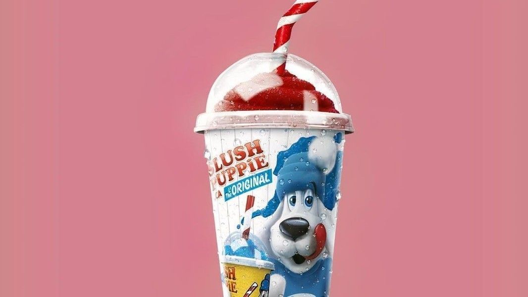 Medium Tropical Punch Slush Puppie