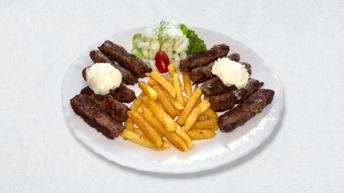 Ćevapi na kajmaku