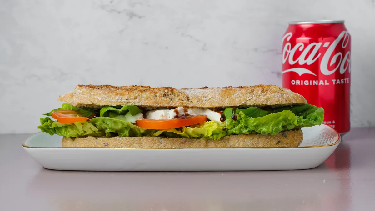 Mozzarella Sandwich Menu (V)
