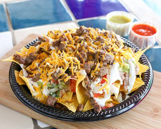 Nachos de Carne Asada