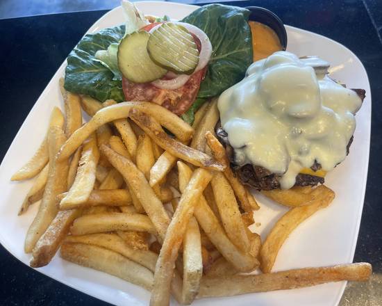 Mushroom Swiss Melt w Fries