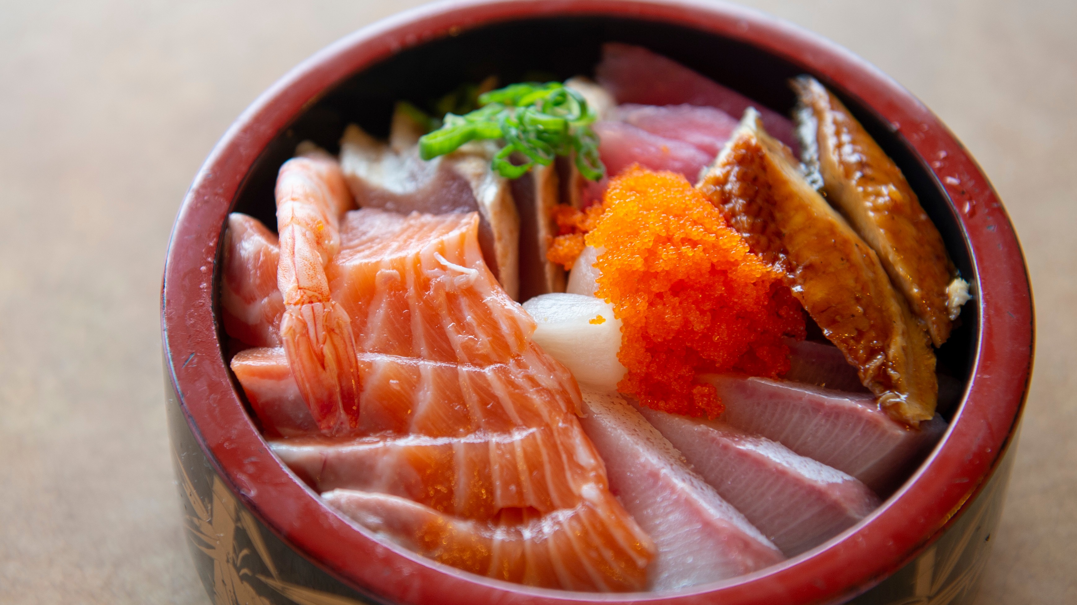 Chirashi Bowl (Assorted Sashimi over Rice)*