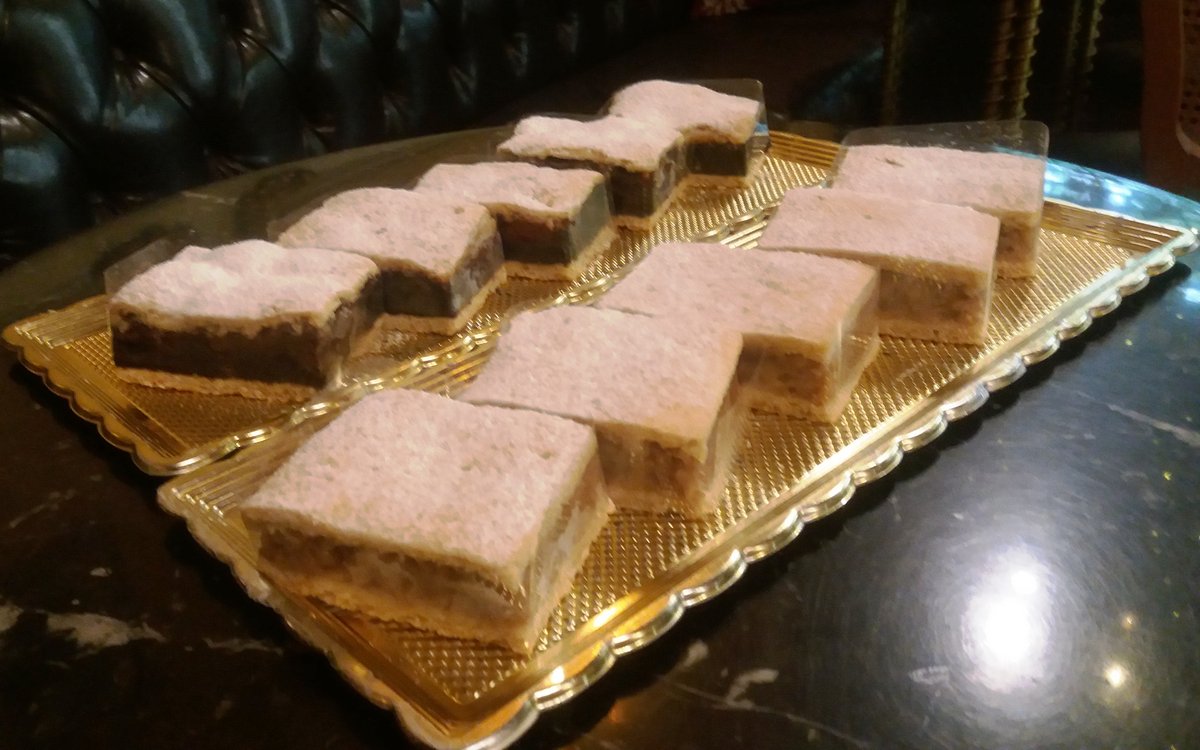 Almás pite