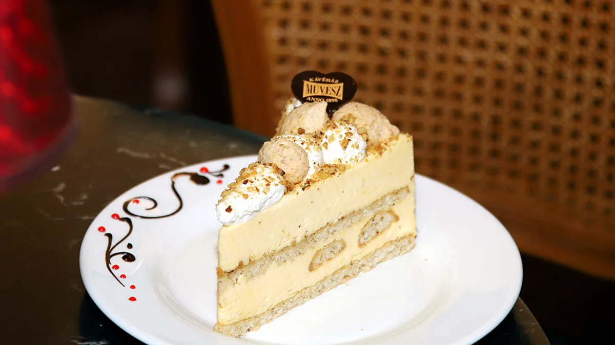 Egész torta Arany galuska  W 24 cm