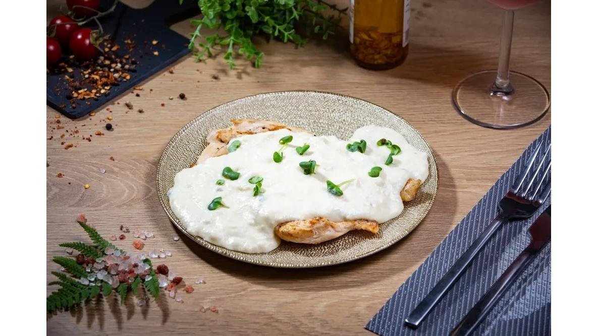 Pui cu sos gorgonzola