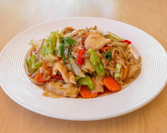 Drunken Noodle (Pad Kee Mao)