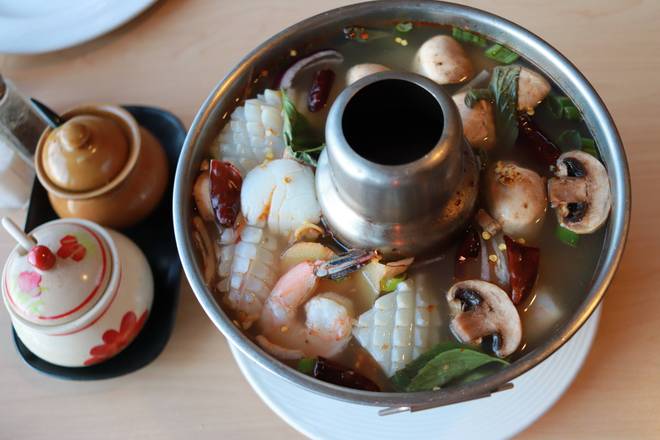 Fisherman Soup (Po-Tak)