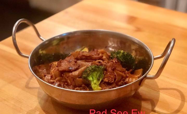 Pad See-Ew
