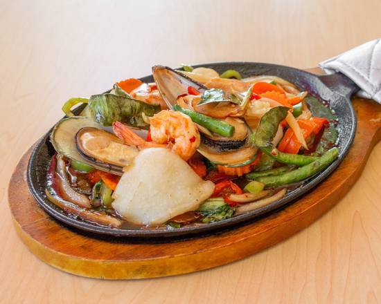 Sizzling Seafood