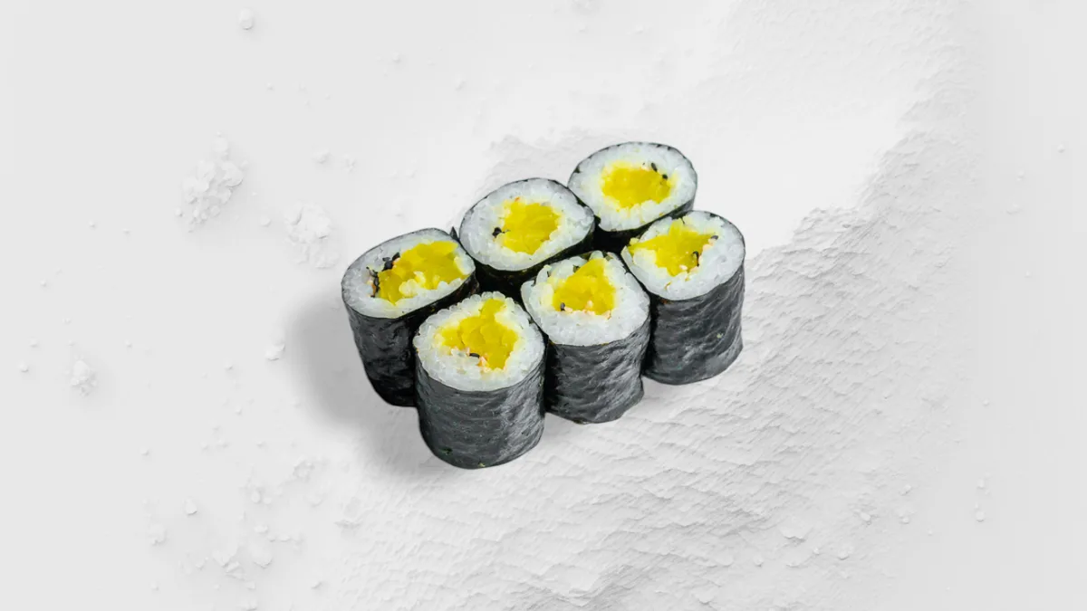 Pácolt retek maki (6db)