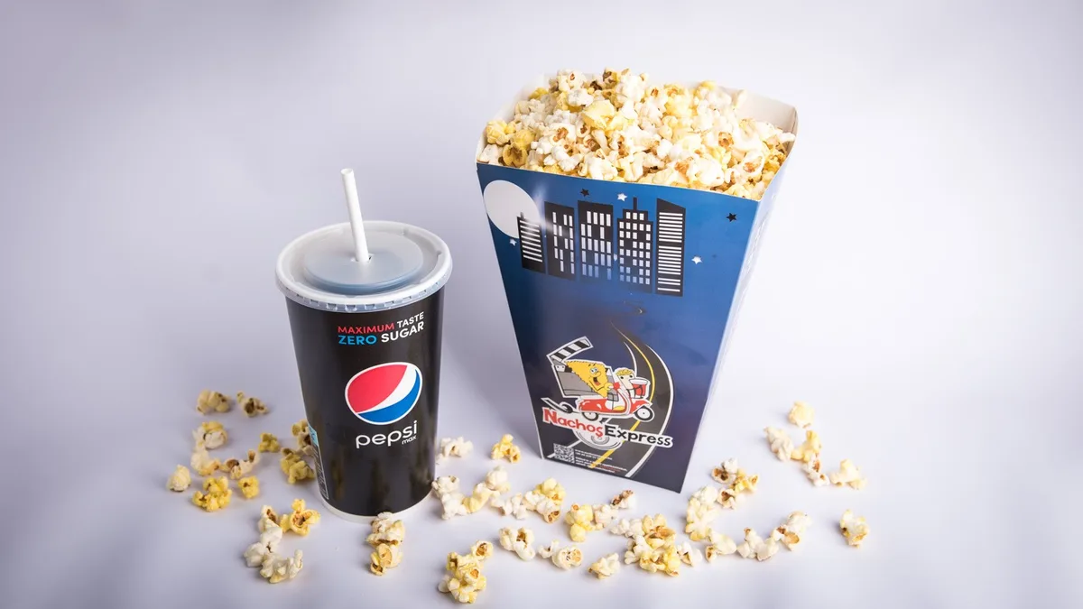 Nagy popcorn menü