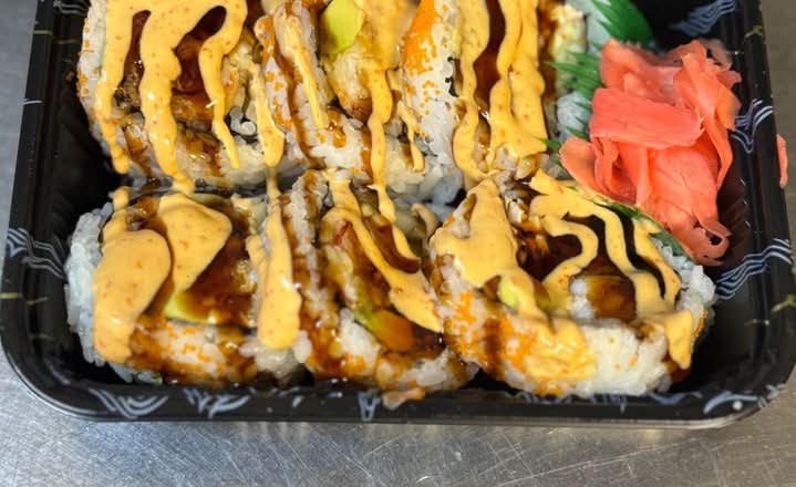 Lobster Tempura Roll (6Pcs)