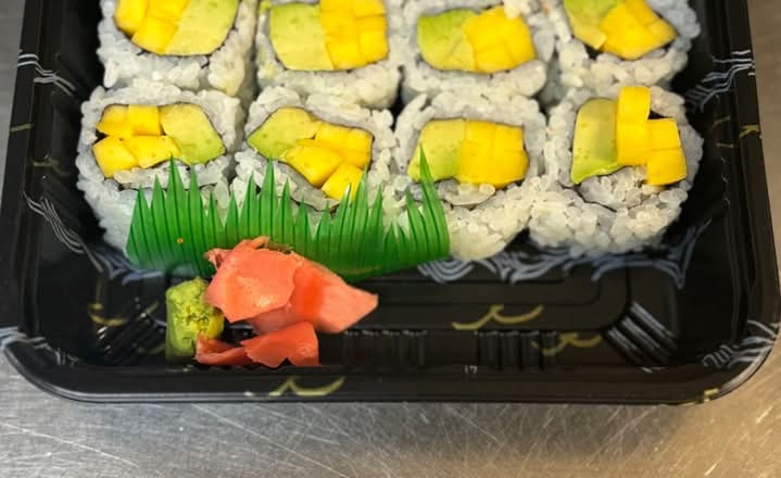 Mango Avocado Roll