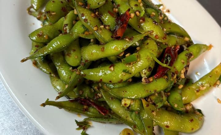 Spicy Garlic Edamame