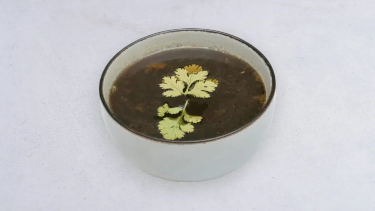 Hot and sour soup vegetable