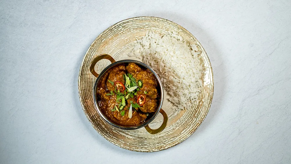(41.)Chicken madras