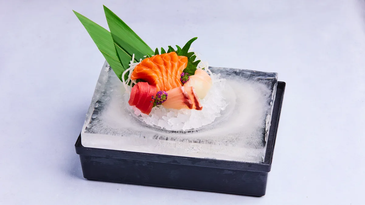 17. Medium Sashimi