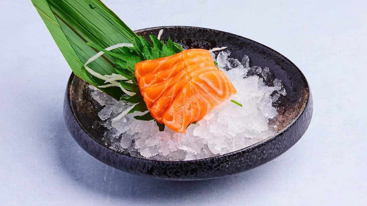 20. Laks Sashimi