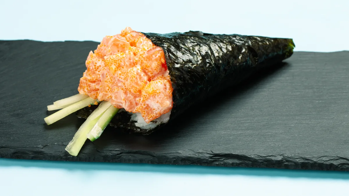 47. Lakse Temaki