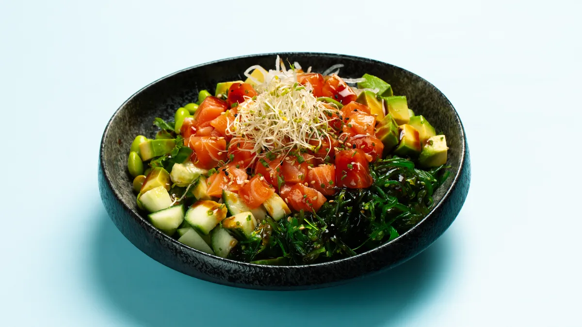 9. Laks Poke