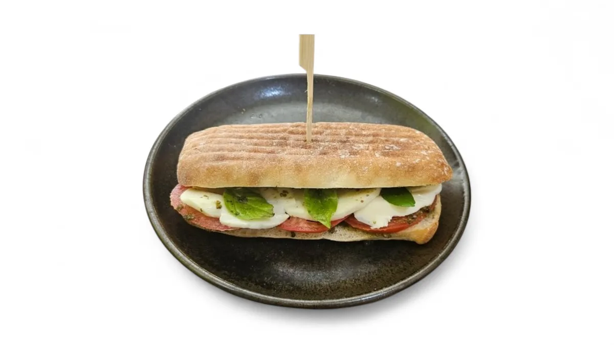 Panine Caprese