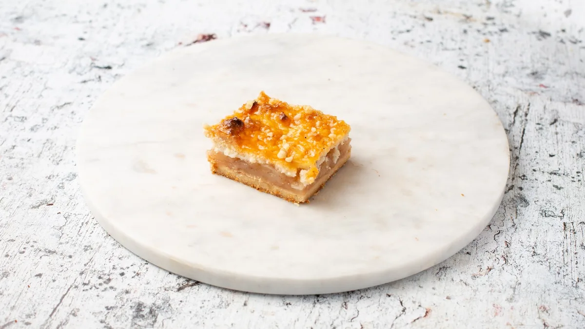Almás pite
