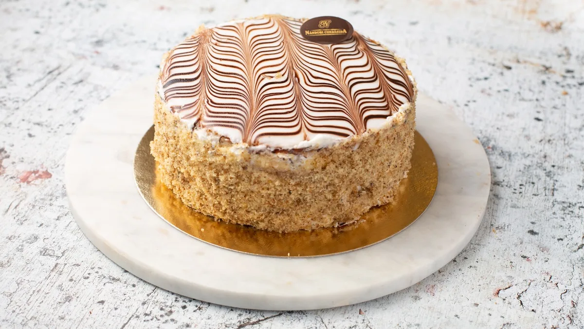 Eszterházy torta (egész)