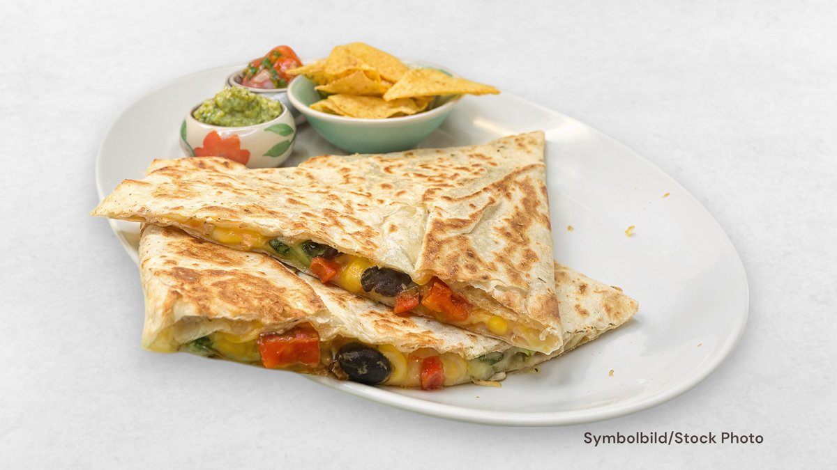 Quesadillas Pollo con Chorizo