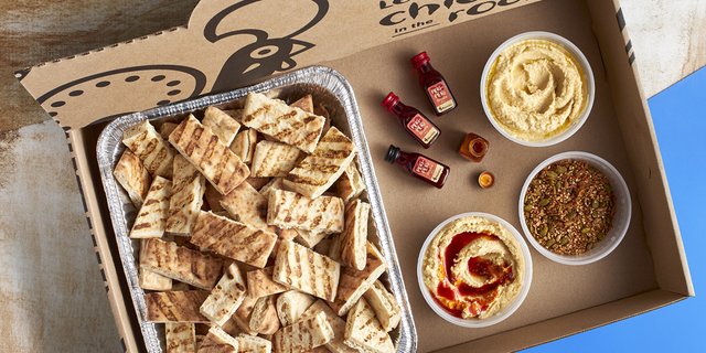 Hummus w/ Pita and PERi Drizzle Tray