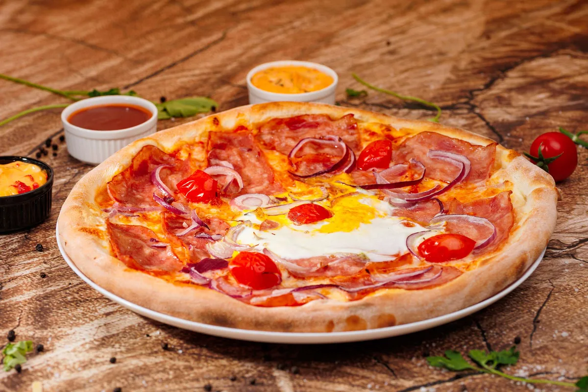 Pizza carbonara mare