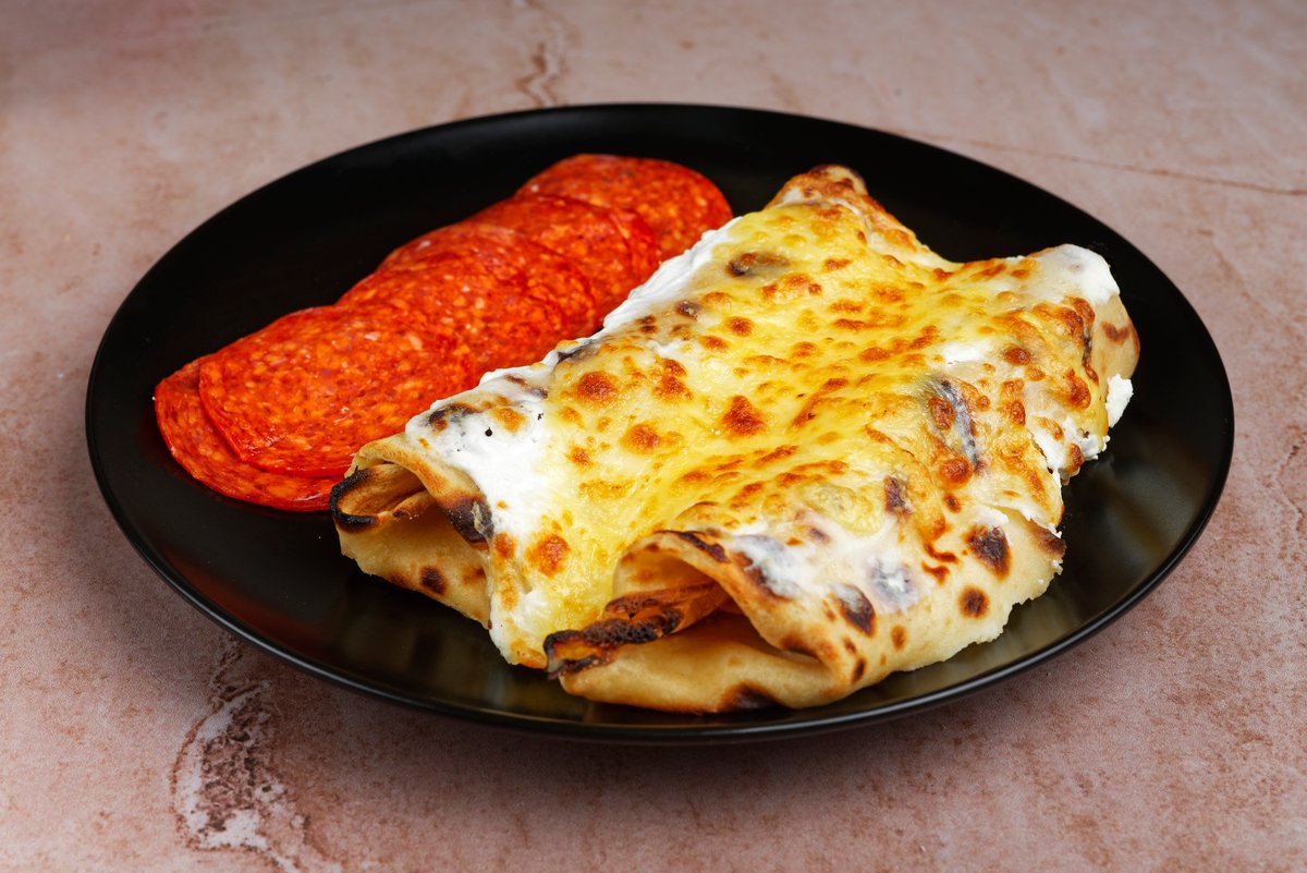 Zapečena Palačinka kačkavalj, kulen, pavlaka