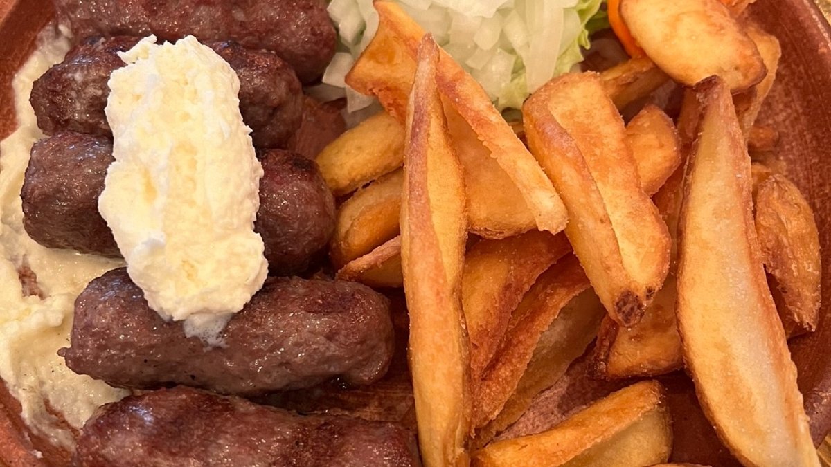Ćevapi na kajmaku 5kom