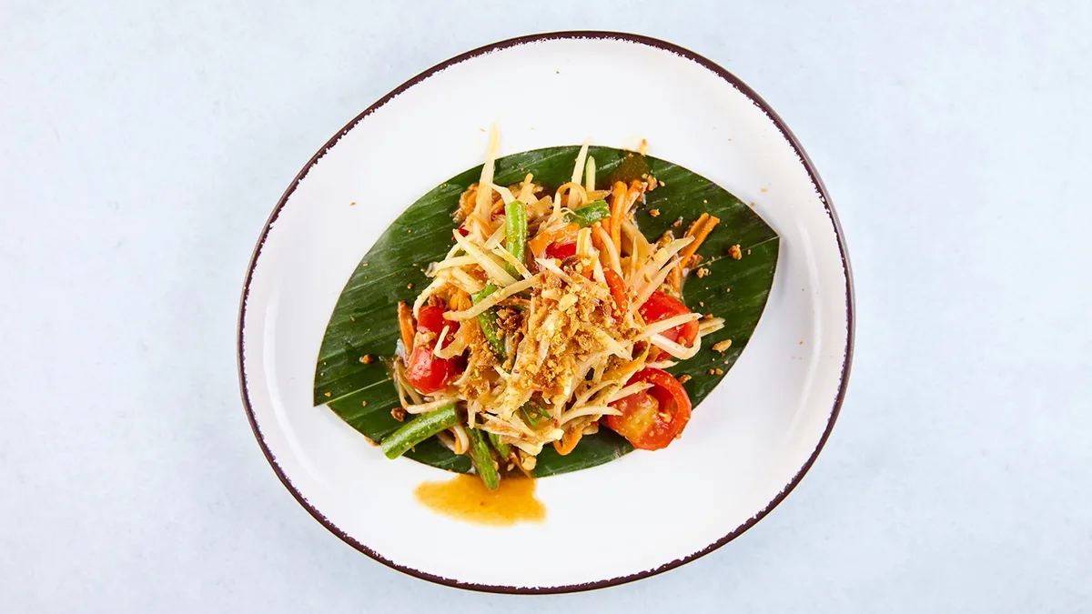1. Som Tum Thai