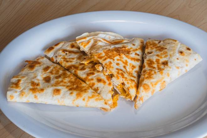 CHICKEN QUESADILLA